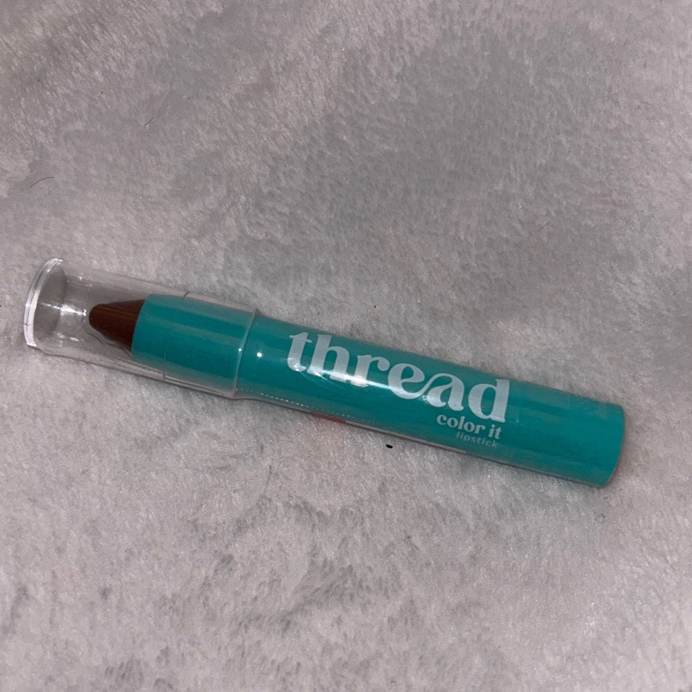 thread color-it matte lipstick 💄